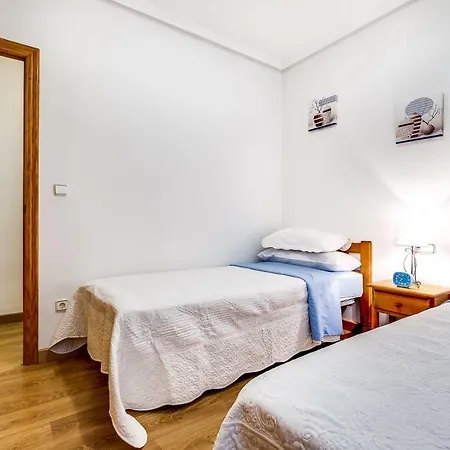 O&y - Del Cura Apartamento *